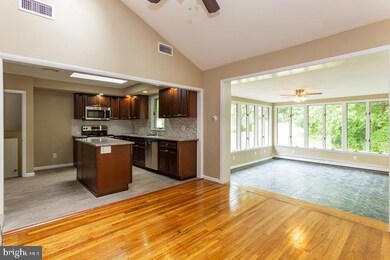 31 Buttonwood Ln, Doylestown, PA 18901 - photo 7