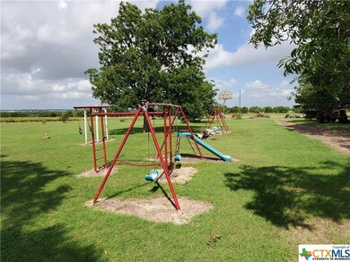 1360 E Big Elm Rd, Troy, TX 76579 - photo 3