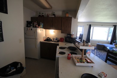 909A 21st Ave, Minot, ND 58703 - photo 6