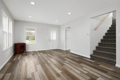 301 W Pendle St, South Bend, IN 46637 - photo 6