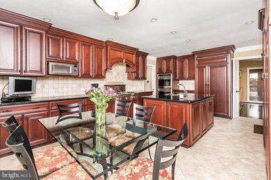 2800 Grasty Woods Ln, Pikesville, MD 21208 - photo 7