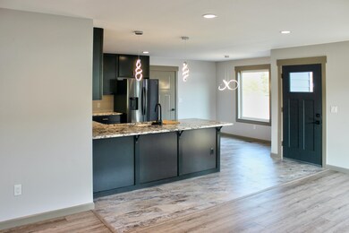 907 13th Living to Kitchen