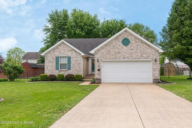 585 Helm Ln, Mount Washington, KY 40047 - photo 4