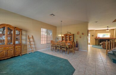 4119 E Lariat Ln Phoenix AZ-large-003-7-
