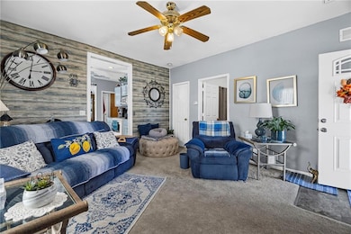 818 3rd St, Osawatomie, KS 66064 - photo 6