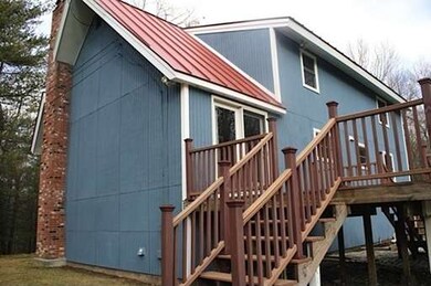 718 Aldrich St, Uxbridge, MA 01569 - photo 4