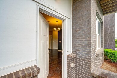 1128 Litton Ave,  unit #121