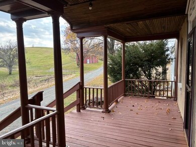 240 Woodside Dr, Boyertown, PA 19512 - photo 5