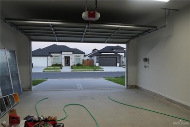 2910 Arboledas, San Juan, TX 78589 - photo 6