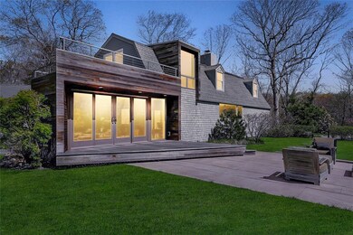 933 Gilbert Stuart Rd, Saunderstown, RI 02874 - photo 3