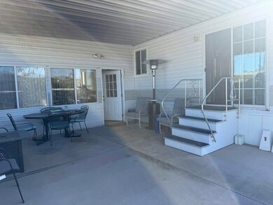 702 S Meridian Rd unit 970, Apache Junction, AZ 85120 - photo 3