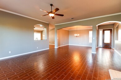 3823 Forsythia, San Antonio, TX 78261 - photo 4