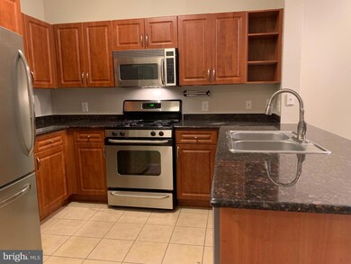 12917 Centre Park Cir unit 212, Herndon, VA 20171 - photo 5