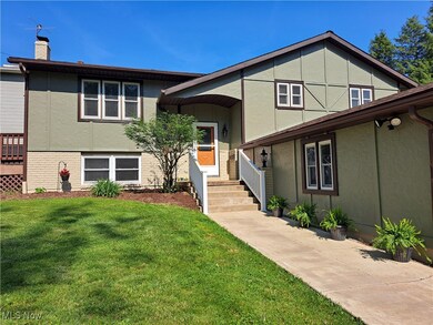 205 Lincoln Ln, New Concord, OH 43762 - photo 3