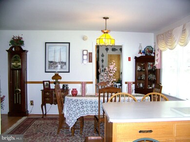 23760 Kingston Creek Rd, California, MD 20619 - photo 4