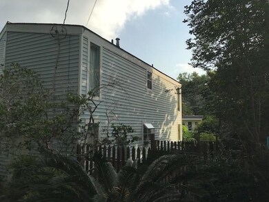 View of home's exterior