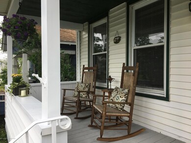 150 Chingarora Ave, Keyport, NJ 07735 - photo 3