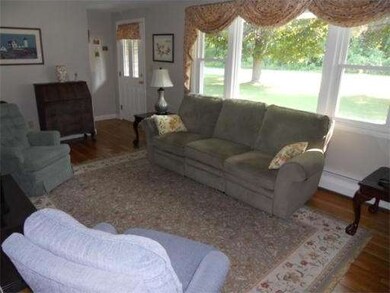 222 Providence Rd, South Grafton, MA 01560 - photo 2