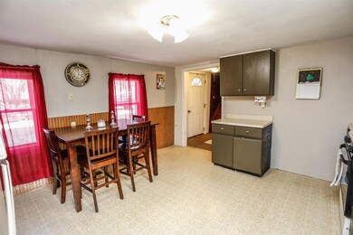 337 Main St, Wilton, NH 03086 - photo 5