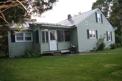 1272 Concord Ave, Saint Johnsbury, VT 05819 - photo 5