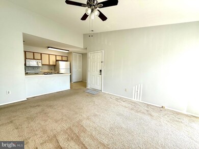 354 Coventry Ct unit 354, West Deptford, NJ 08051 - photo 2