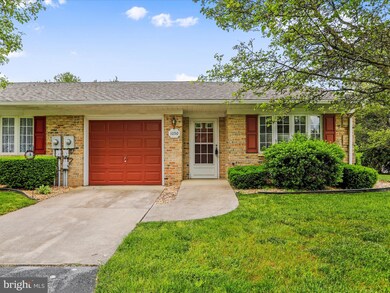 1050 Matthew Ct, Hagerstown, MD 21742 - photo 2