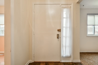 7646 Vintage Ct, Indianapolis, IN 46226 - photo 3