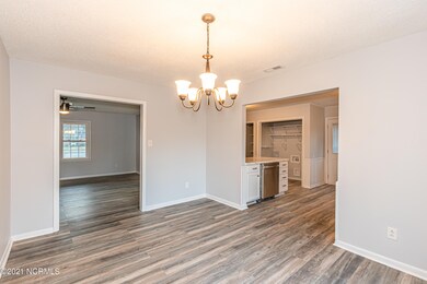 107 Lance Ct, Jacksonville, NC 28546 - photo 4