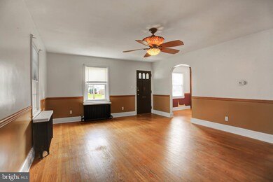 312 N Grant St, Waynesboro, PA 17268 - photo 7