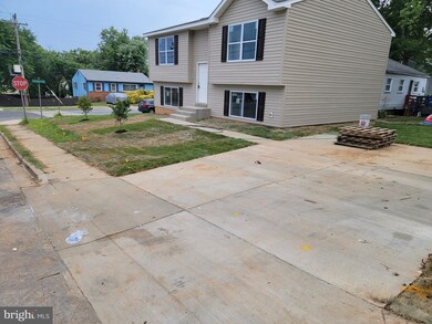 6700 Duluth St, Hyattsville, MD 20785 - photo 7