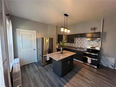 549 N 8th St, Allentown, PA 18102 - photo 6