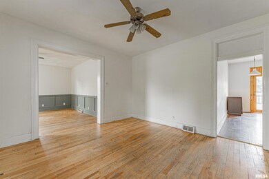 604 Lincoln Ave, Lincoln, IL 62656 - photo 6