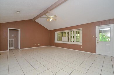 16427 Hibiscus Ln, Friendswood, TX 77546 - photo 7