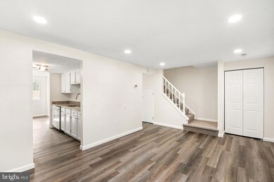 7186 Glenmeadow Ct, Frederick, MD 21703 - photo 4