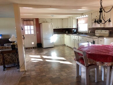 15 Orchard Ave, Webster, MA 01570 - photo 4