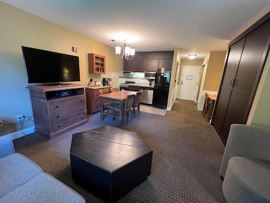 205, Qtr 3 89 Grand Summit Way unit 205, Qtr 3, Dover, VT 05356 - photo 4