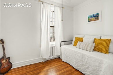 33-51 80th St unit 22, Jackson Heights, NY 11372 - photo 4