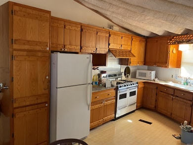 1324 Edgemont Rd, Quitman, AR 72131 - photo 3