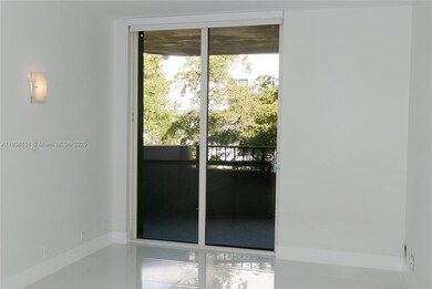 Botanica at Key Colony unit 342, Key Biscayne, FL 33149 - photo 7