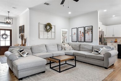 945 Avagail Ave, Springtown, TX 76082 - photo 4