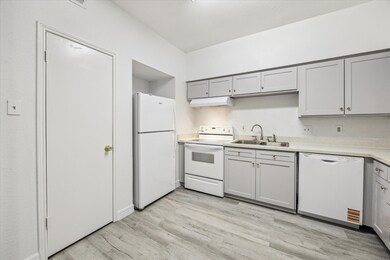 Open Kitchen