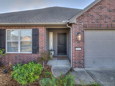 111 E Elmira Place, Broken Arrow, OK 74012 - photo 3