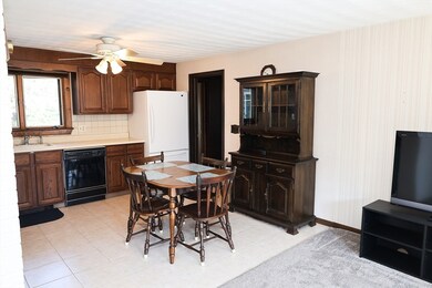 32 Sherwood Ave, Danvers, MA 01923 - photo 3