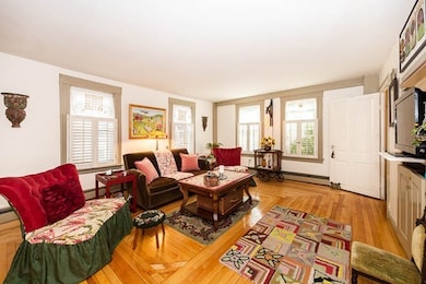 14 Warren St unit 14, Newburyport, MA 01950 - photo 6