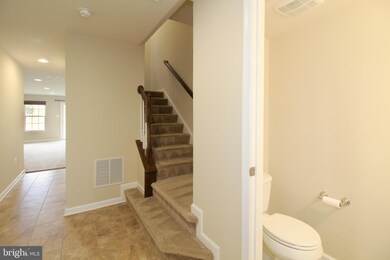7249 Dorchester Woods Ln, Hanover, MD 21076 - photo 3