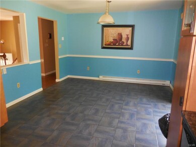 509 Hilldale Dr, Bath, PA 18014 - photo 5