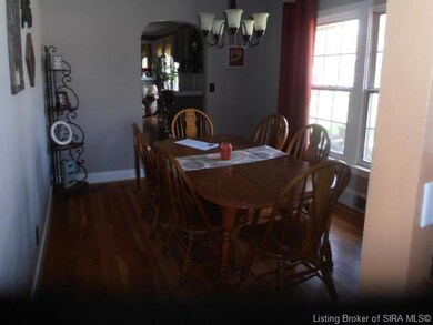 1747 Lynnwood Dr, New Albany, IN 47150 - photo 4