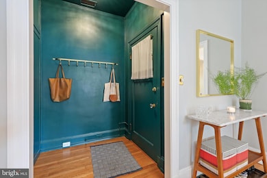 221 Stony Run Ln unit I-3, Baltimore, MD 21210 - photo 6