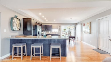 9823 Valley Farms Blvd Louisville KY 402