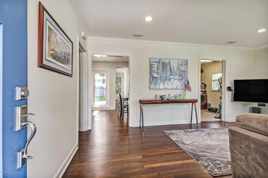 4304+Redwood+Ave+Jacksonville-9-web-Livi